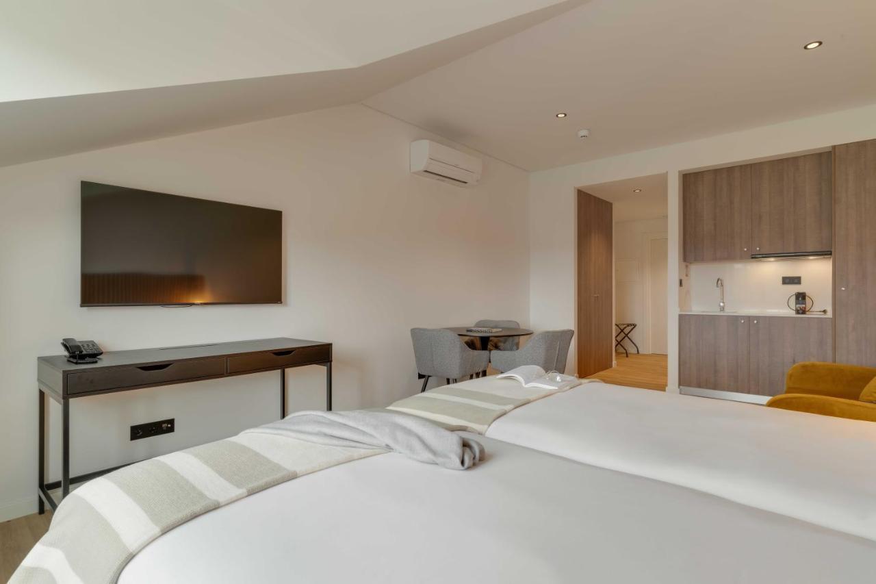 Family Room Club House